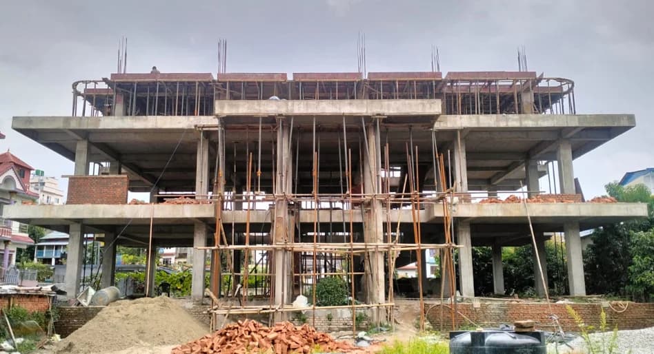 Mulpani Residence structure and masonry during construction